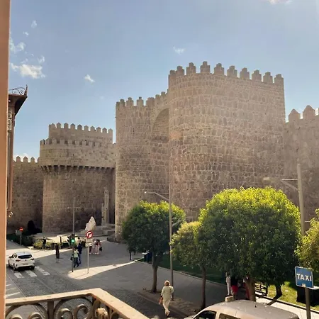 La Albarderia Vut 2 A Pies De La Muralla דירה Ávila